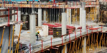 Imagen de un edificio en construcción (Fuente: Freepik).