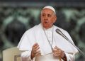 El Vaticano anuncia permiso para bendiciones de parejas del mismo sexo por parte de sacerdotes