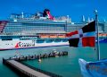 Imagen de un Crucero en el muelle de Puerto Plata República Dominicana.