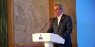 Imagen del presidente Luis Abinader en la Semana con la Prensa.