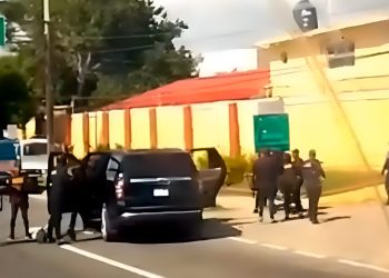 Foto de agentes del Dicrim, Polícia Nacional, en medio de operativo.