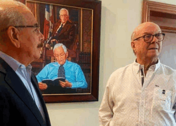 Hipólito Mejía dice no discutió reforma constitucional con Danilo Medina -Noticias Diarias 24-7-1140x727