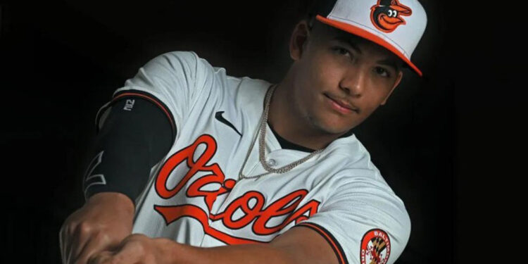 Samuel Basallo, receptor del Licey, es elegido mejor prospecto de la Eastern League