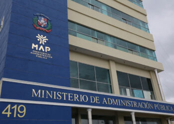 Actualizan escalas salariales para profesionales TIC en el gobierno