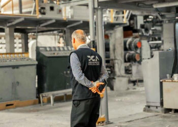 Aduanas y DGII intervienen a Industria del Papel SIDO. Noticias Diarias 24/7