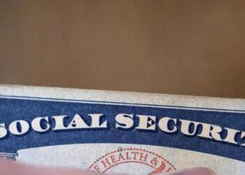 Aumentan beneficios de Seguridad Social en EE.UU. por costo de vida