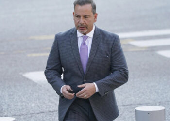 Declaran culpable a exagente de la DEA por proteger a narcotraficantes