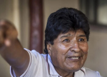 Evo Morales acusa a Luis Arce de planear ataque armado en su contra