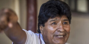 Evo Morales acusa a Luis Arce de planear ataque armado en su contra