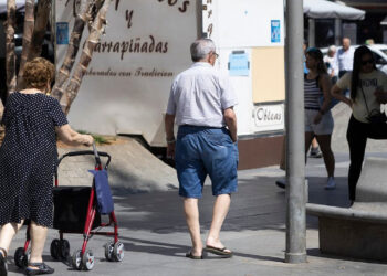 La esperanza de vida desacelera: menos centenarios en el futuro