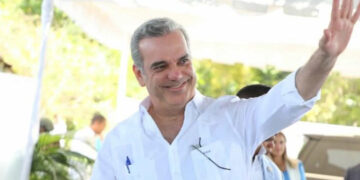Abinader inaugura escuelas, museo y parque en San Pedro de Macorís