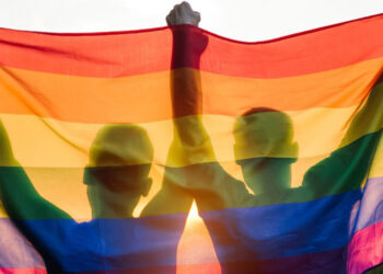 Aumenta incidencia de VIH entre hispanos gais y bisexuales en EE.UU.