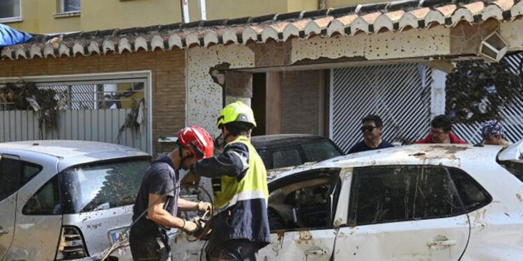 Aumentan a 205 los muertos en España por el temporal