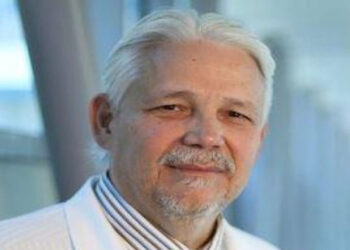 Especialista advierte sobre riesgos de “fake news” en medicina