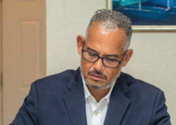 Primer Ministro haitiano condena violencia de bandas en Puerto Príncipe