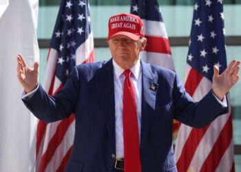 Trump completa su gabinete en tiempo récord tras reelección