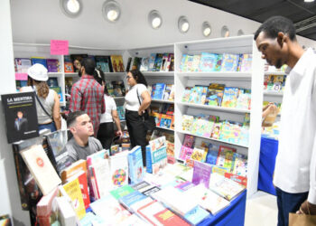Ventas en la Feria del Libro 2024 superan los RD$60 millones