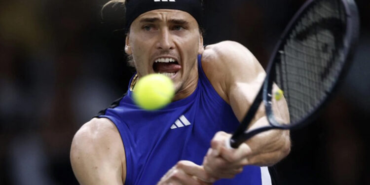 Zverev vence a Humbert y conquista el Masters 1.000 de París