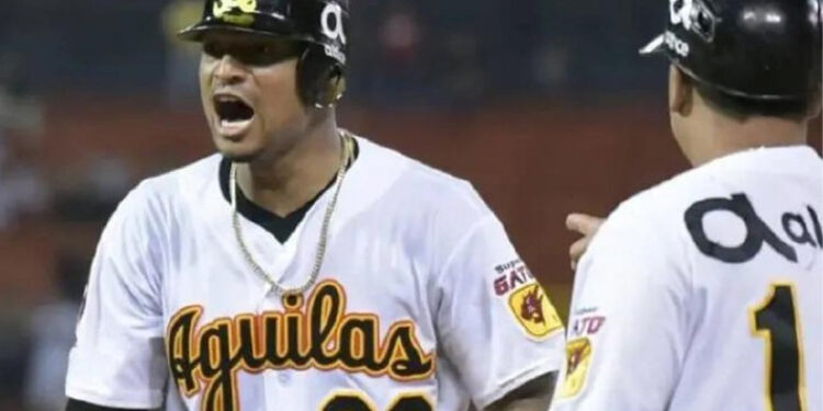 Christian Bethancourt se une a las Águilas Cibaeñas en el Round Robin