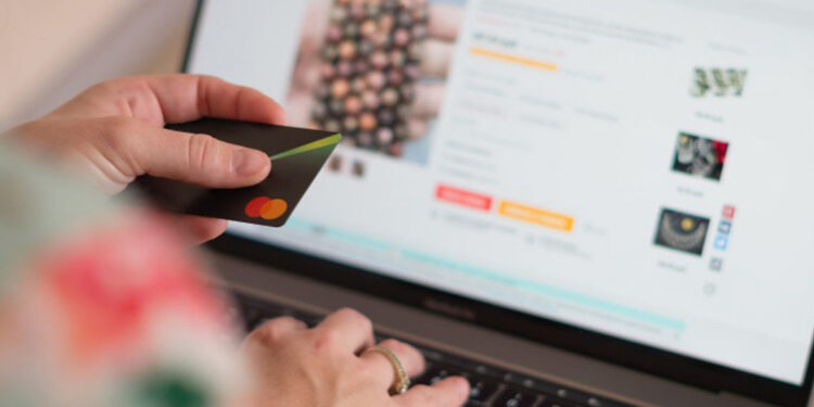 Cyber Monday 2024 promete récords de compras en línea en EE. UU.