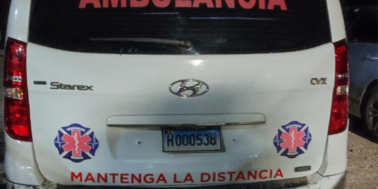 Detienen a hombre con marihuana en furgoneta rotulada como ambulancia