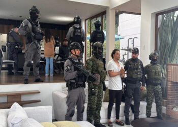 Esto dijeron policías colombianos al capturar a Erick Mosquea