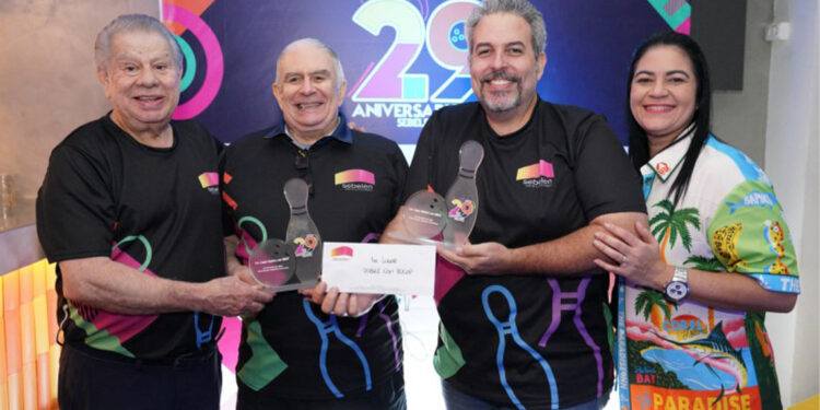 Los Fernández conquistan el Torneo Aniversario del Sebelén Bowling Center