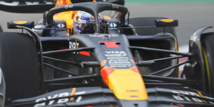 Max Verstappen gana el GP de Qatar tras penalización a Norris