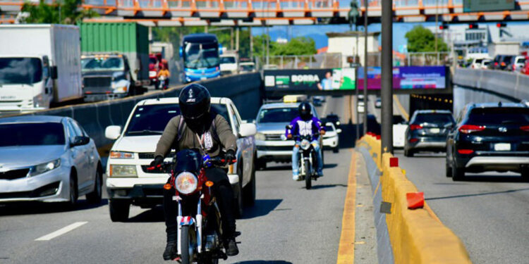 Ortopedia recomienda limitar horario de motoristas en Navidad