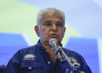 Panamá rechaza exigencia de Trump de reducir peajes del Canal