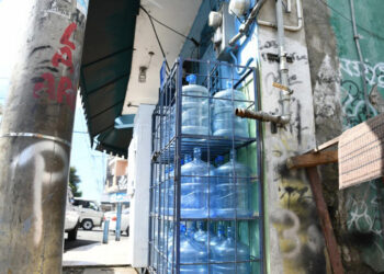Pro Consumidor no puede sancionar por botellones expuestos al sol