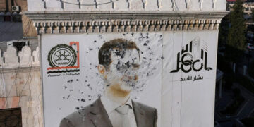Rebeldes avanzan en Siria y cercan la ciudad de Homs