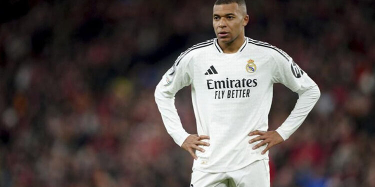 Suecia archiva investigación por presunta violación relacionada con Mbappé