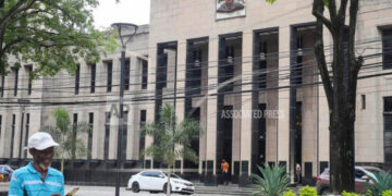 Trinidad y Tobago declara emergencia por violencia pandillera