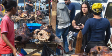 Ventas de Cerdo Asado en Nochebuena Están "Lentas", Según Comerciantes