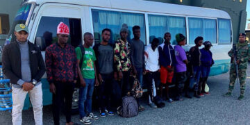 Ejército detiene a 50 haitianos en operativos migratorios