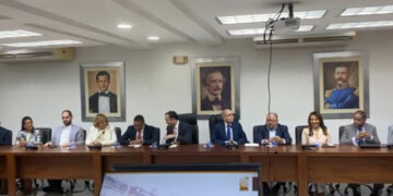 JCE socializa con el PLD propuesta para nueva cédula digital