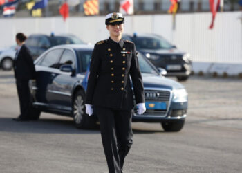 La Princesa Leonor Navega Hacia RD y Más Países en Su Formación Militar