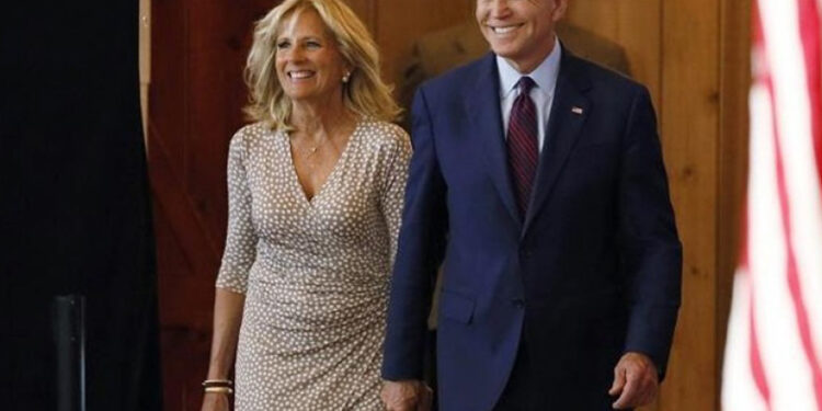 Los Biden Se Van de Vacaciones a California Tras la Investidura de Trump
