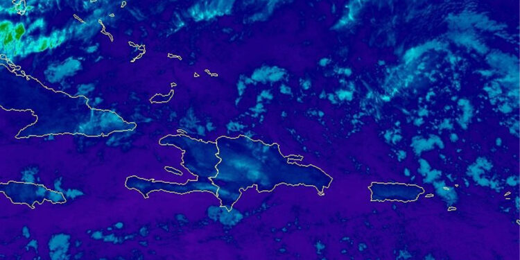 Martes con pocas lluvias y alerta por oleajes anormales