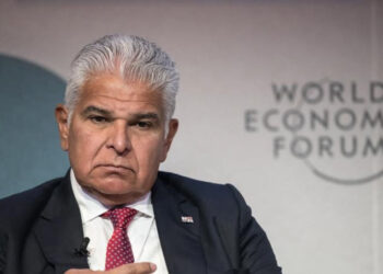 Presidente de Panamá: "El canal no fue concesión ni dádiva"