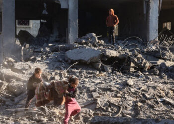 Acuerdo de alto el fuego en Gaza comenzará el domingo