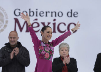 Claudia Sheinbaum: "Estados Unidos no sería lo que es sin los migrantes mexicanos"