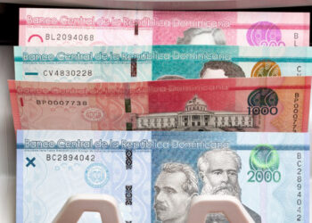 Aumento del 20% al salario mínimo se aplicará en dos partidas