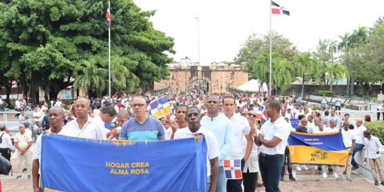 Hogar Crea pide más apoyo del Gobierno para tratar adicciones