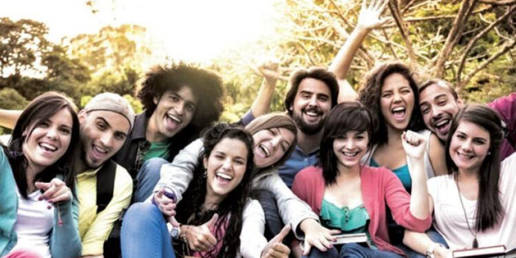 Llamado a la acción y reconocimiento en el Día Nacional de la Juventud