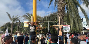 Transportistas de Santiago protestan por inclusión en nuevo sistema vial