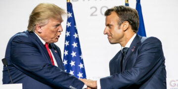 Trump y Macron sostienen llamada "amistosa" antes de reunión europea