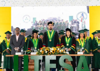 Utesa vuelve a prohibir entrada de periodistas a su graduación