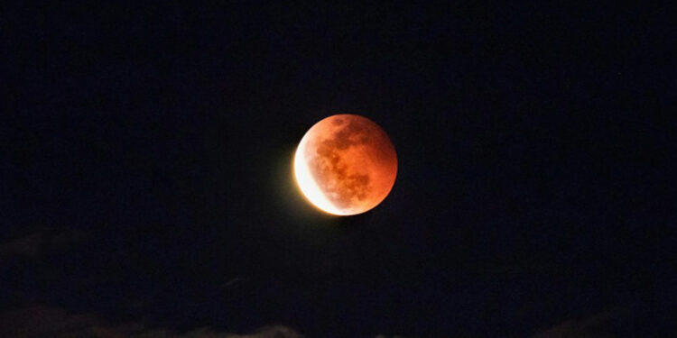 Eclipse lunar total del 14 de marzo será visible en RD